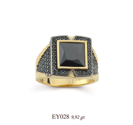 EY028