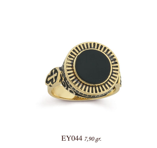 EY044