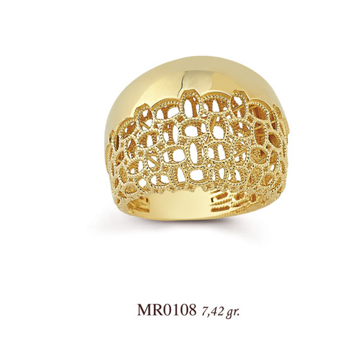 MR0108