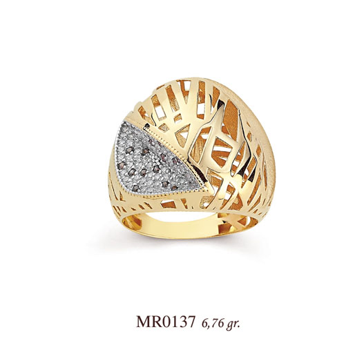 MR0137
