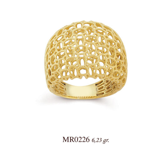 MR0226