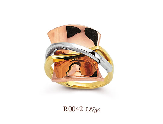 R0042