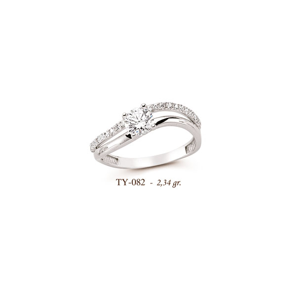 TY082